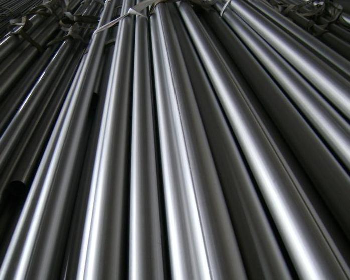 精密液壓無(wú)縫鋼管.jpg